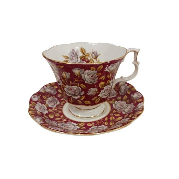 Royal Albert 1 SAUCER Merrie England Series Balmoral Dark Red ROSES Replacement - Picture 2 of 8